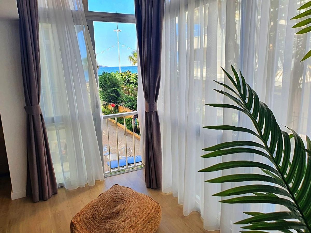 First Line Beach Beautiful Two Bedrooms Benidorm Dış mekan fotoğraf