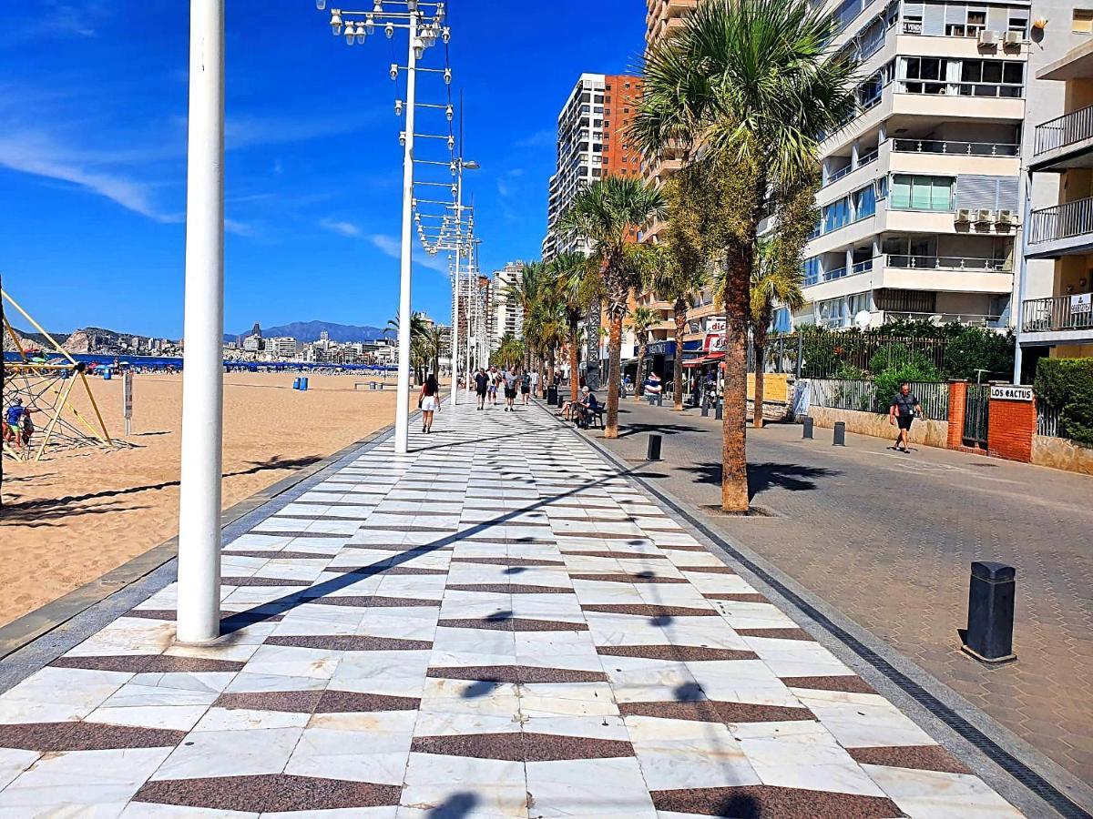 First Line Beach Beautiful Two Bedrooms Benidorm Dış mekan fotoğraf
